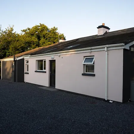 Peaceful Moycullen 3 Bed With Stunning View 15 Mins To 別荘 *
